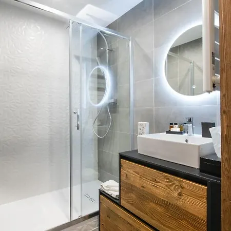 Superbe Arc 1950 4/6pers Dans Hoteliere 5* - Skis Aux Pieds
